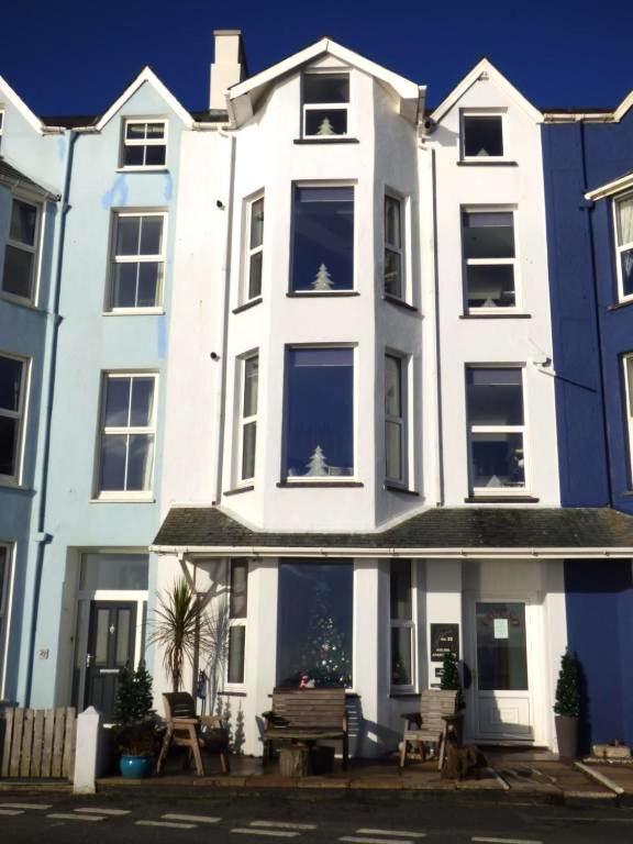 Marine Terrace Apartments Criccieth Kültér fotó