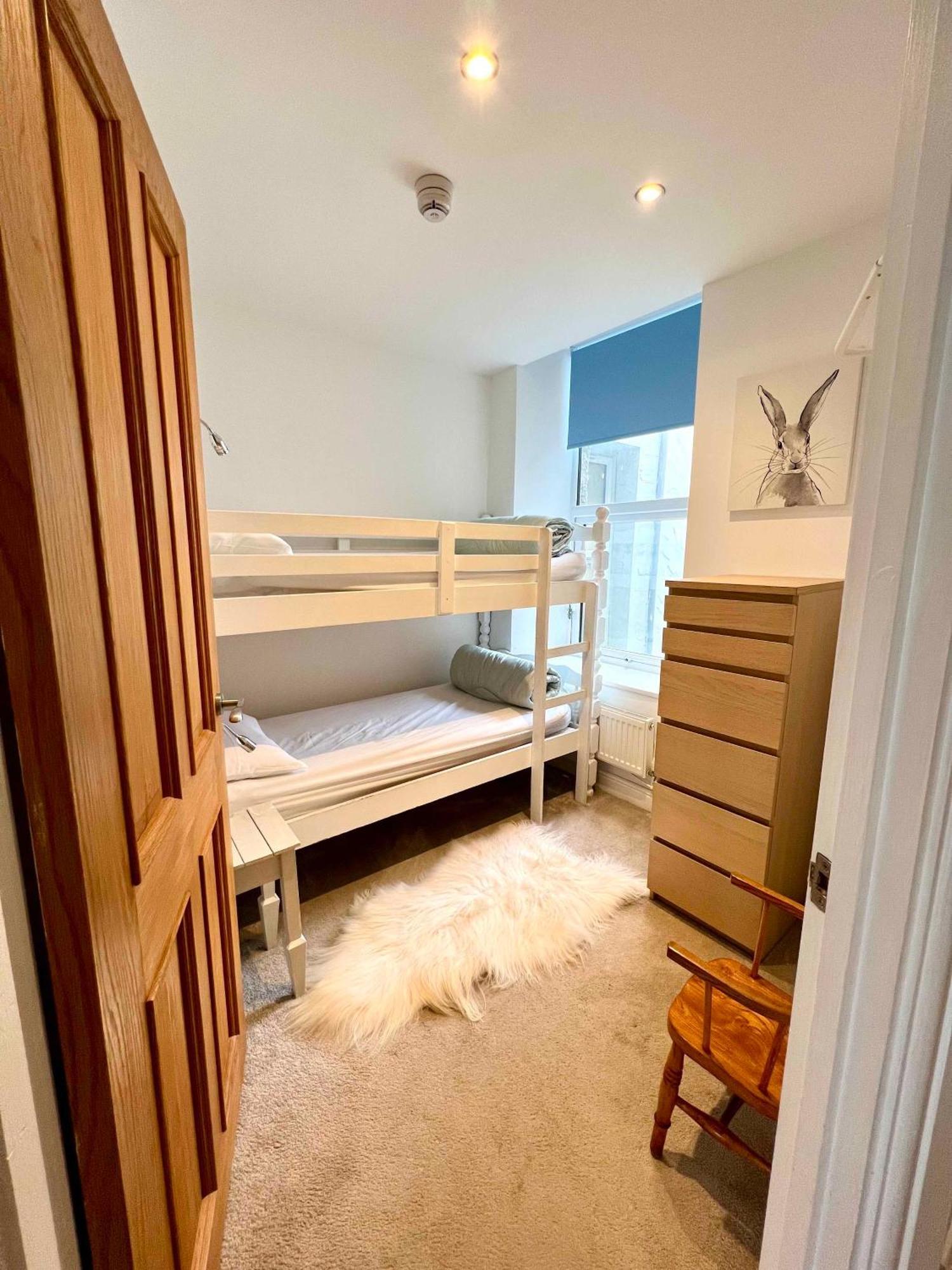 Marine Terrace Apartments Criccieth Kültér fotó