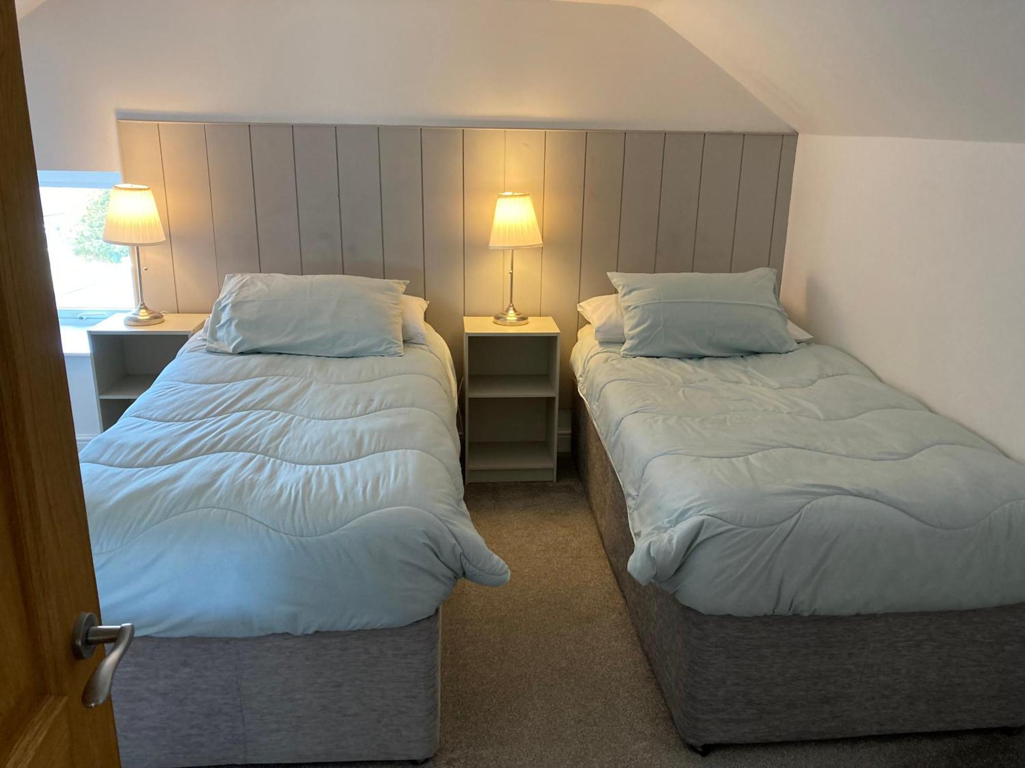 Marine Terrace Apartments Criccieth Kültér fotó