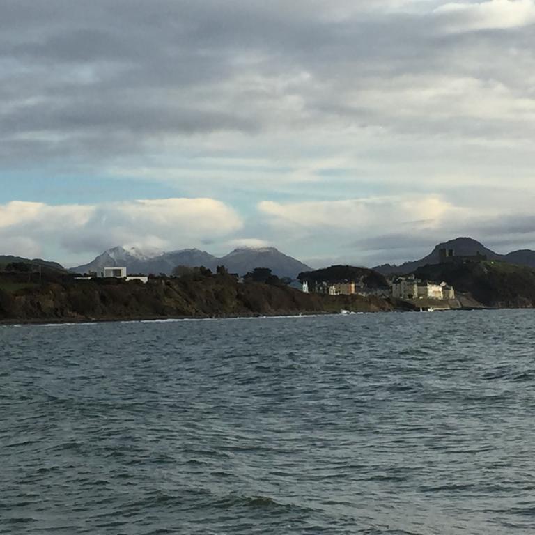 Marine Terrace Apartments Criccieth Kültér fotó