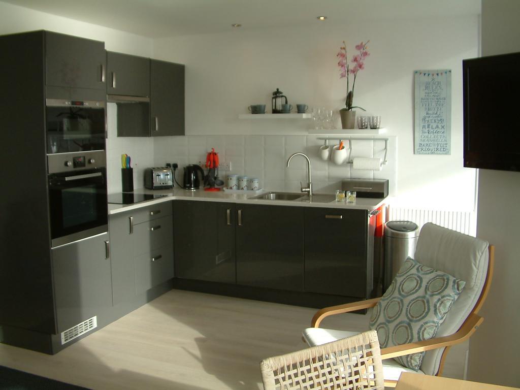 Marine Terrace Apartments Criccieth Kültér fotó